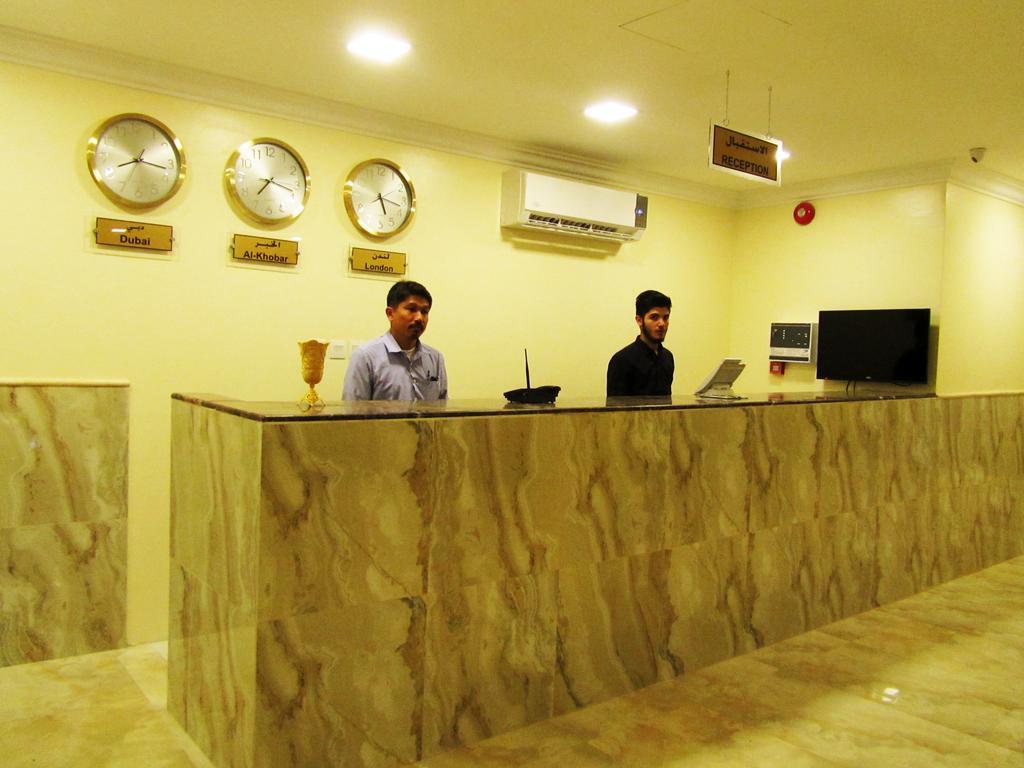 Jw Inn Hotel Nadinah Exterior foto