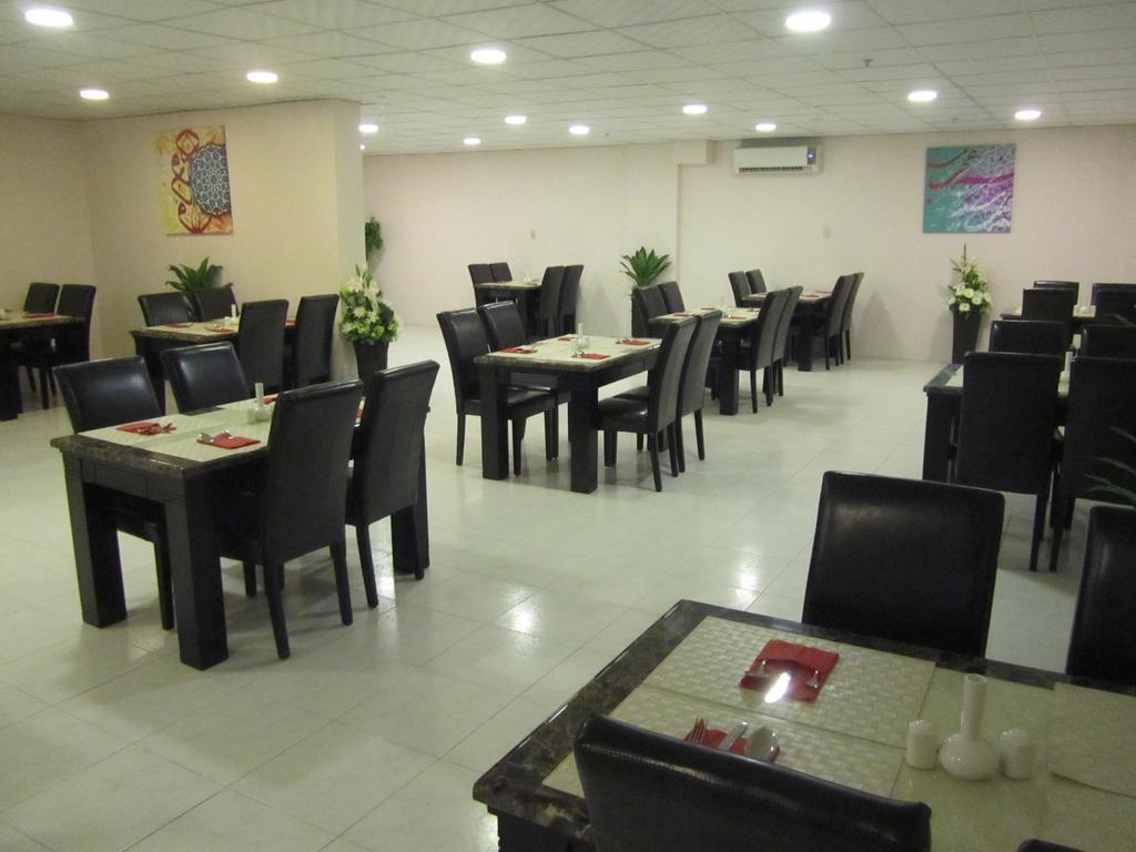 Jw Inn Hotel Nadinah Exterior foto